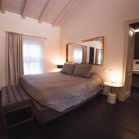 Palazzo Gozzi Bed&Beauty Panzió Parma Kültér fotó