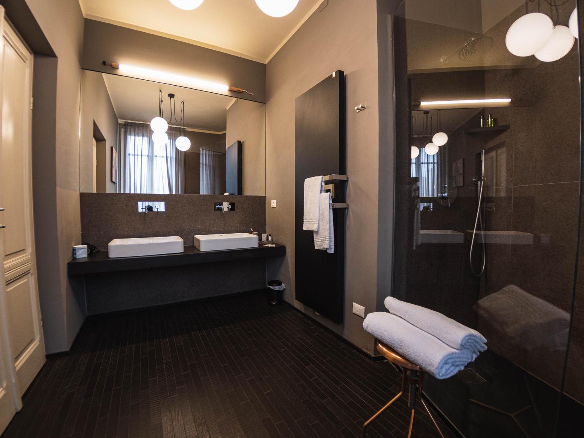 Palazzo Gozzi Bed&Beauty Panzió Parma Kültér fotó