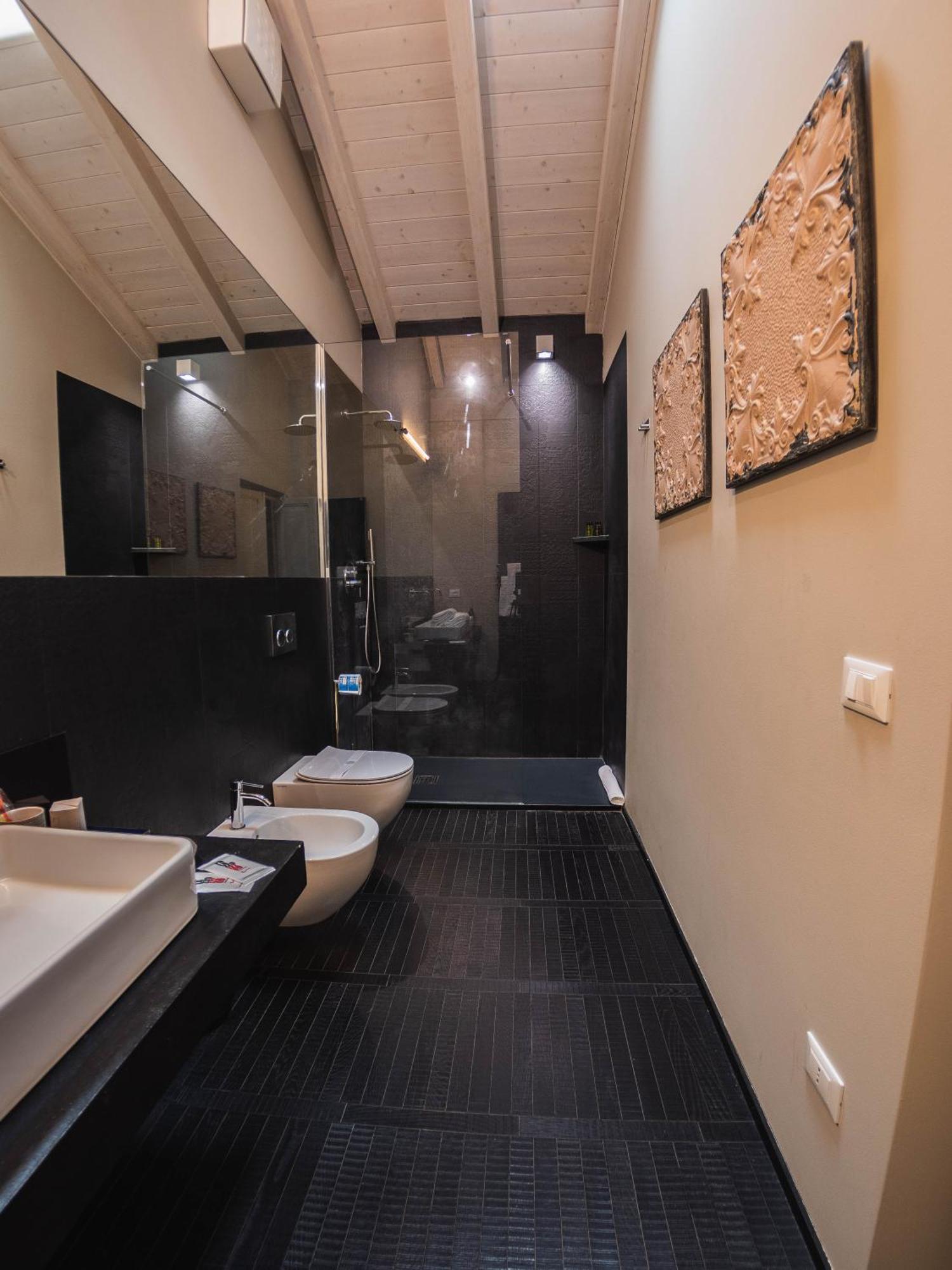Palazzo Gozzi Bed&Beauty Panzió Parma Kültér fotó