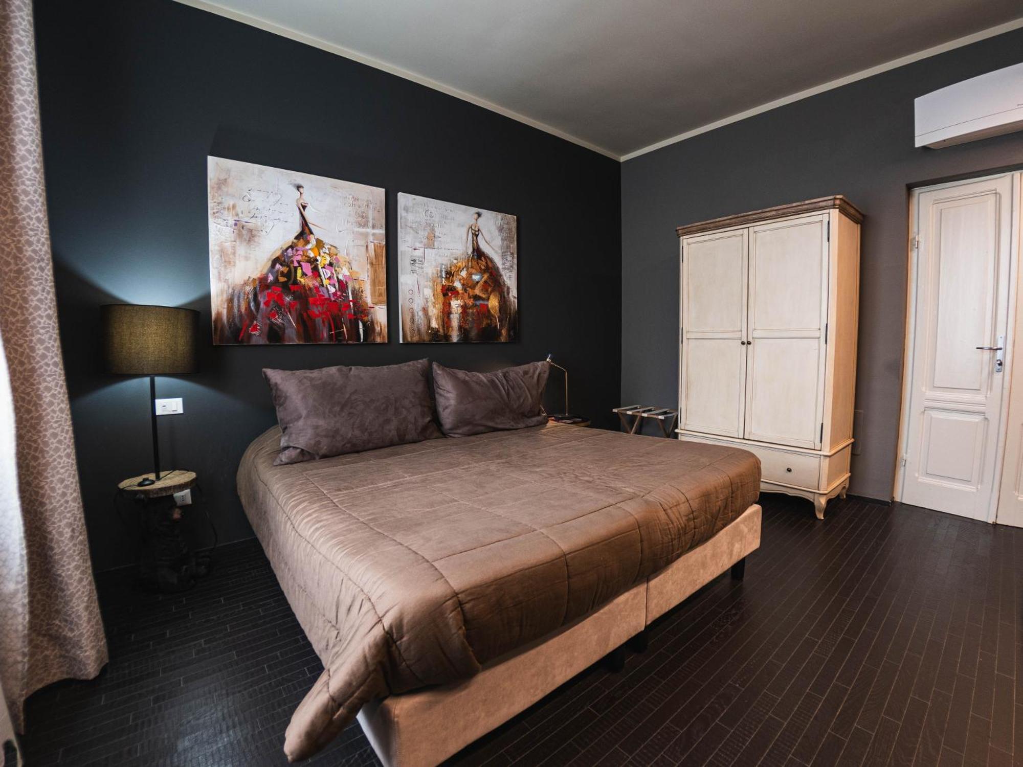 Palazzo Gozzi Bed&Beauty Panzió Parma Kültér fotó